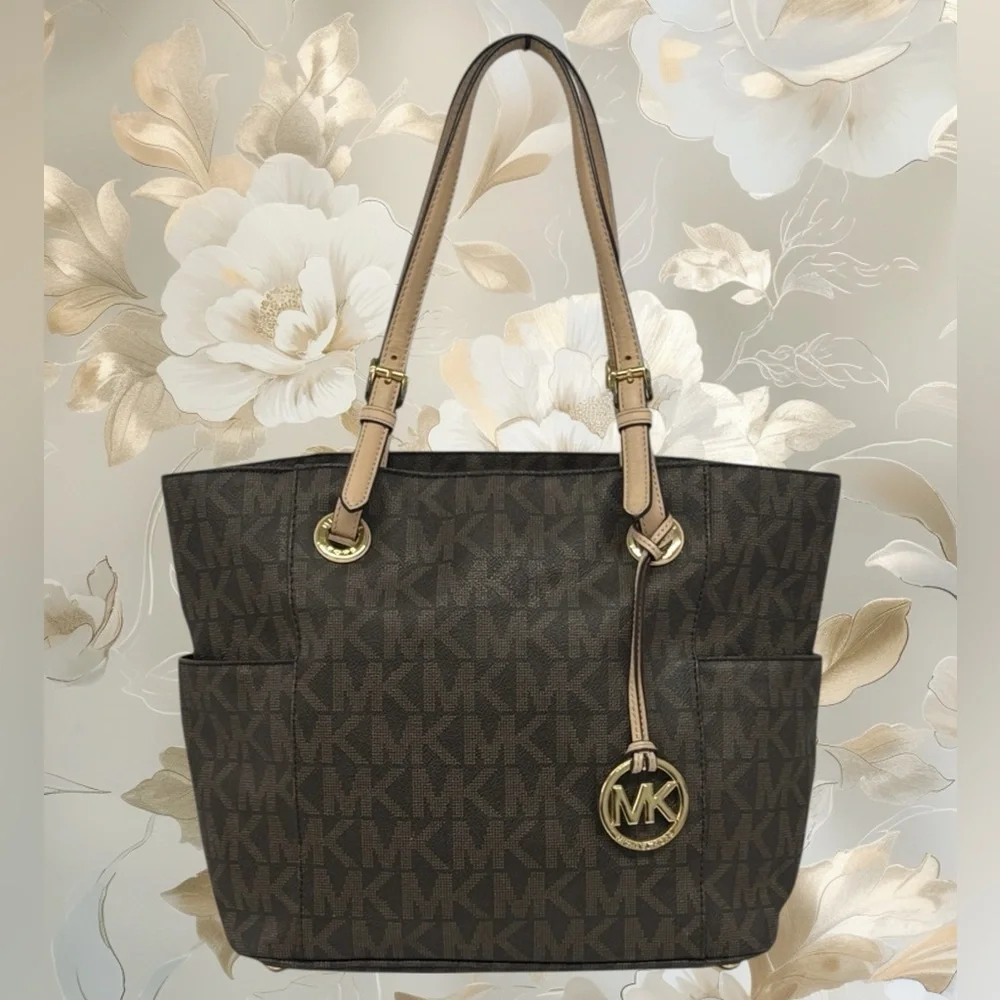Michael Kors Jet Set Signature East West Brown Monogram Shoulder Bag Tote Purse - Picture 2 of 16
